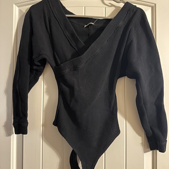 Free People Black Ribbed Knit Top - Picture 1 of 2